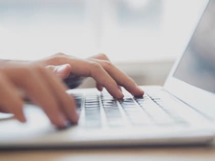 Власти продлили пенсии по потере кормильца для школьников и студентов Белгородской области