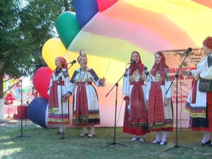 Старинные алексеевские песни прозвучали на фестивале в Афанасьевке