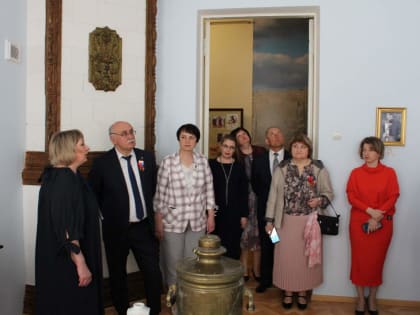 Делегация Красненского района посетила Чернянский краеведческий музей