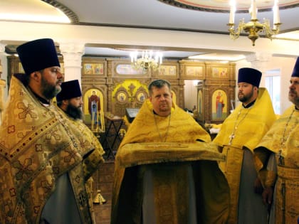 Епископ Савва совершил освящение домового храма в честь святителя Николая Чудотворца в возрождающемся Николо-Тихвинском женском монастыре поселка Пятницкое