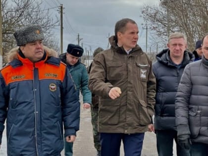 Губернатор Белгородской области Вячеслав Гладков вернулся из обстрелянной ВСУ Вознесеновки