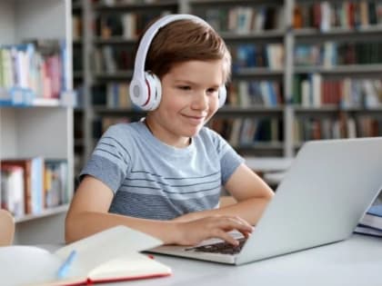 Белгородские школьники присоединились к новой сессии онлайн-уроков по финансовой грамотности