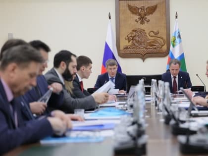 Максим Решетников и Вячеслав Гладков обсудили социально-экономическое развитие Белгородской области