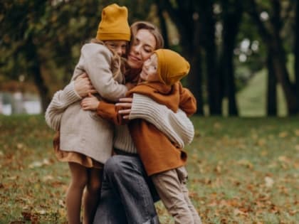 Более 100 белгородских мам получили выплаты в связи с рождением пятого или последующих детей