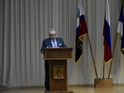 Больные колени заставили депутата покинуть горсовет Белгорода