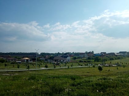 Продолжается благоустройство парка Победы в посёлке Пролетарский