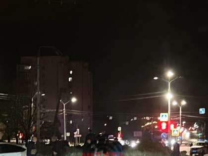 Из-за взрыва в Белгороде пострадала многоэтажка и автомобили