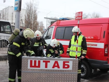 Cлужба пожаротушения МЧС России отмечает 50-летие со дня создания