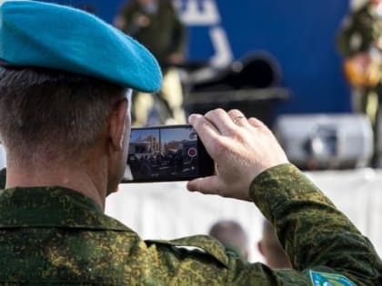 Белгородские артисты дали более 200 концертов в воинских частях в 2022 году