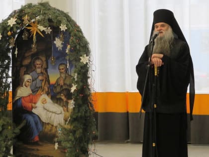 В ЦКР «Солнечный» города Алексеевка прошла Рождественская ёлка воскресной школы Свято-Троицкого кафедрального собора