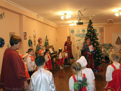 «Идет коляда, открывай ворота»