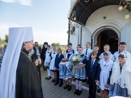 Епископ Савва принял участие в соборном богослужение по случаю дня рождения главы Белгородской митрополии