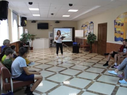 Развлекательная программа «Молодежный miks» прошла в Доме культуры села Богословка