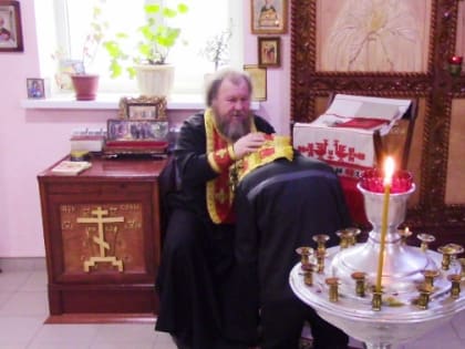 В ИК-5 УФСИН России по Белгородской области священнослужитель провел Божественную литургию