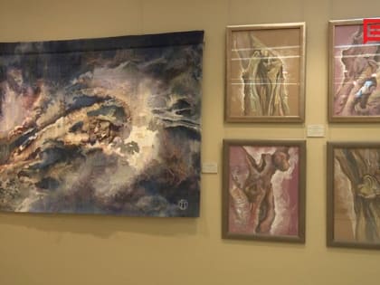 «Кочующие фрески» Ольги Поповой: в Белгороде открылась выставка «Бесконечное погружение 3»