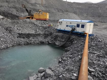 Обратный путь воды. На нижних отметках карьера запустили новые насосные станции