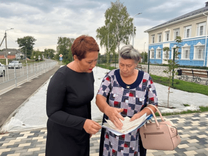 Депутат Госдумы Наталия Полуянова посетила Чернянский район с рабочей поездкой