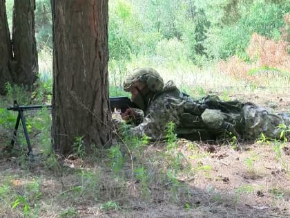 В Старооскольском округе открыли ежегодный слёт участников военно-патриотического лагеря «Поколение»