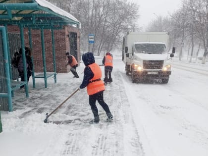 Губернатор поручил на 10% увеличить количество снегоуборочной техники в Губкине