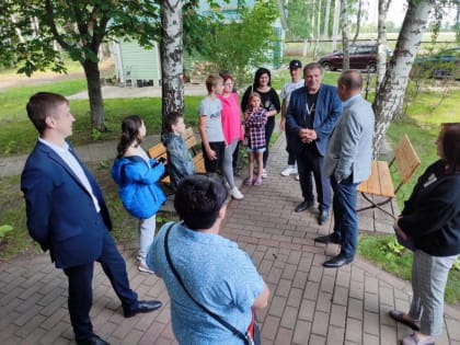 Белгородские партийцы продолжают оказывать помощь жителям Грайворонского и Шебекинского городских округов