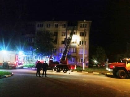 В Шебекино из огня спасли трех человек