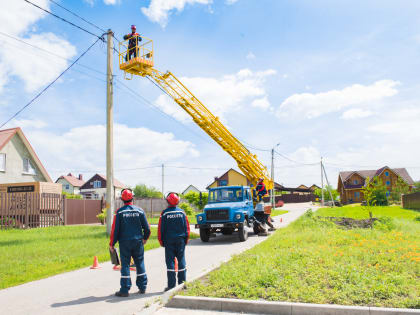 Энергетики реконструируют сети в 28 населённых пунктах Белгородской области