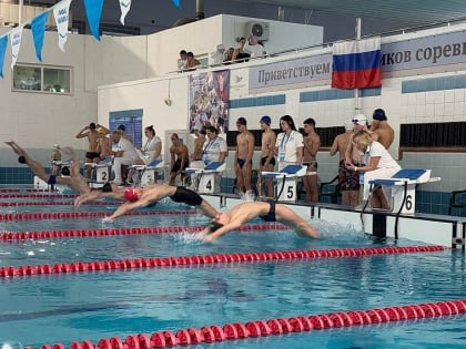 В Старом Осколе прошло открытое первенство «Академии плавания» памяти Марины Хан