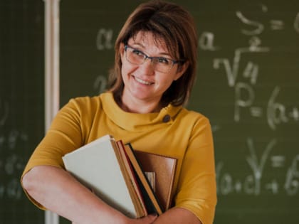 Минпросвещения планирует до конца года утвердить единую систему оплаты труда для учителей