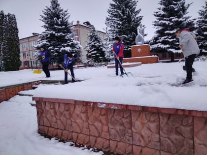 Более 200 добрых дел совершено красногвардейскими волонтёрами за 2022 год