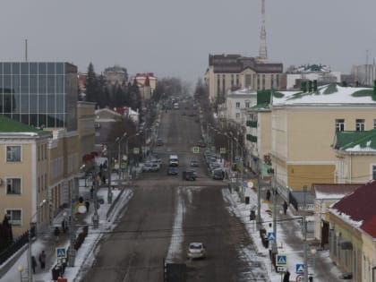 Сегодня на оперативном совещании глава администрации округа Владимир Жданов доложил губернатору области о модернизации транспортной системы в Старооскольском городском округе