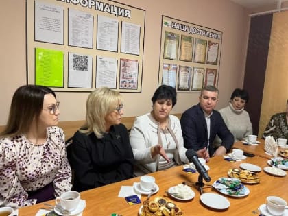 Губкинские партийцы провели встречу с активом местной организации Всероссийского общества слепых