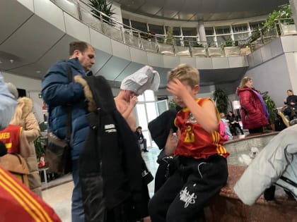 Белгородец пожаловался на поздние занятия для детей в УСК Хоркиной и отсутствие раздевалок