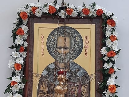 В праздник перенесения мощей святителя и чудотворца Николая из Мир Ликийских в Бари епископ Савва совершил Божественную Литургию в Свято-Николаевском кафедральном соборе города Вал