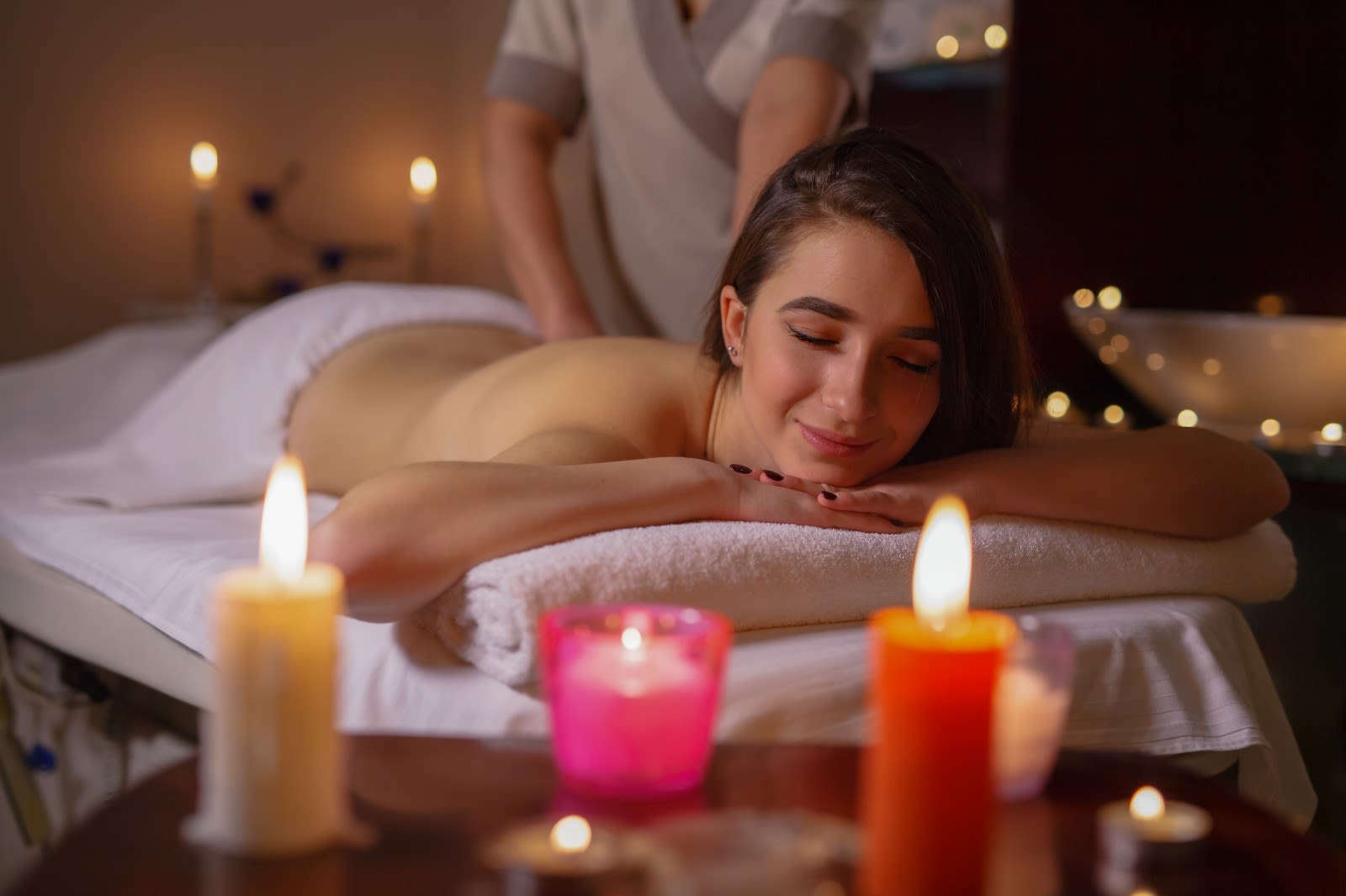 HEAD & SHOULDER - Professional massage therapy service