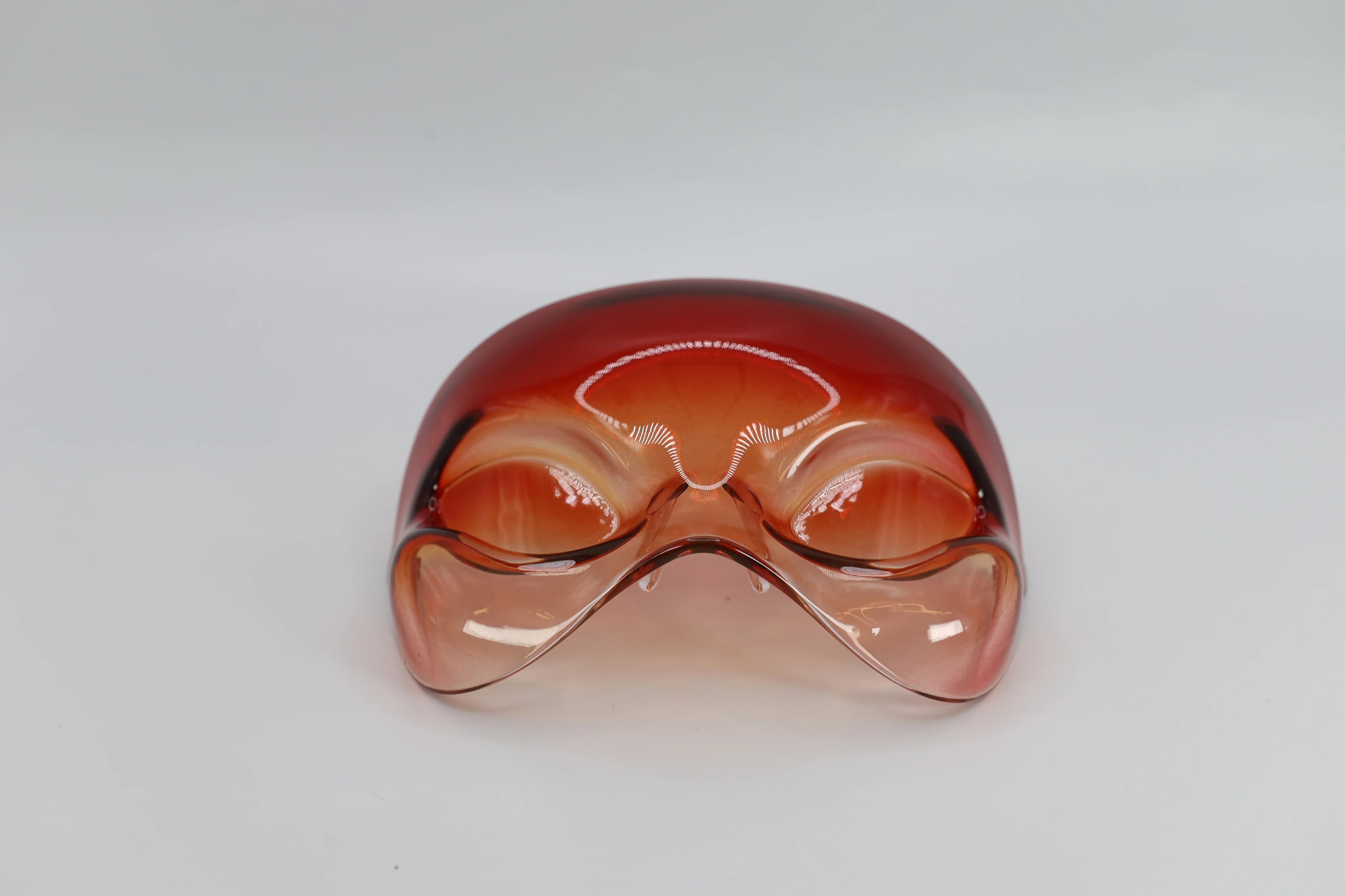 Optical Clear PMMA 3D printed part example 2 — Industrial SLA technology