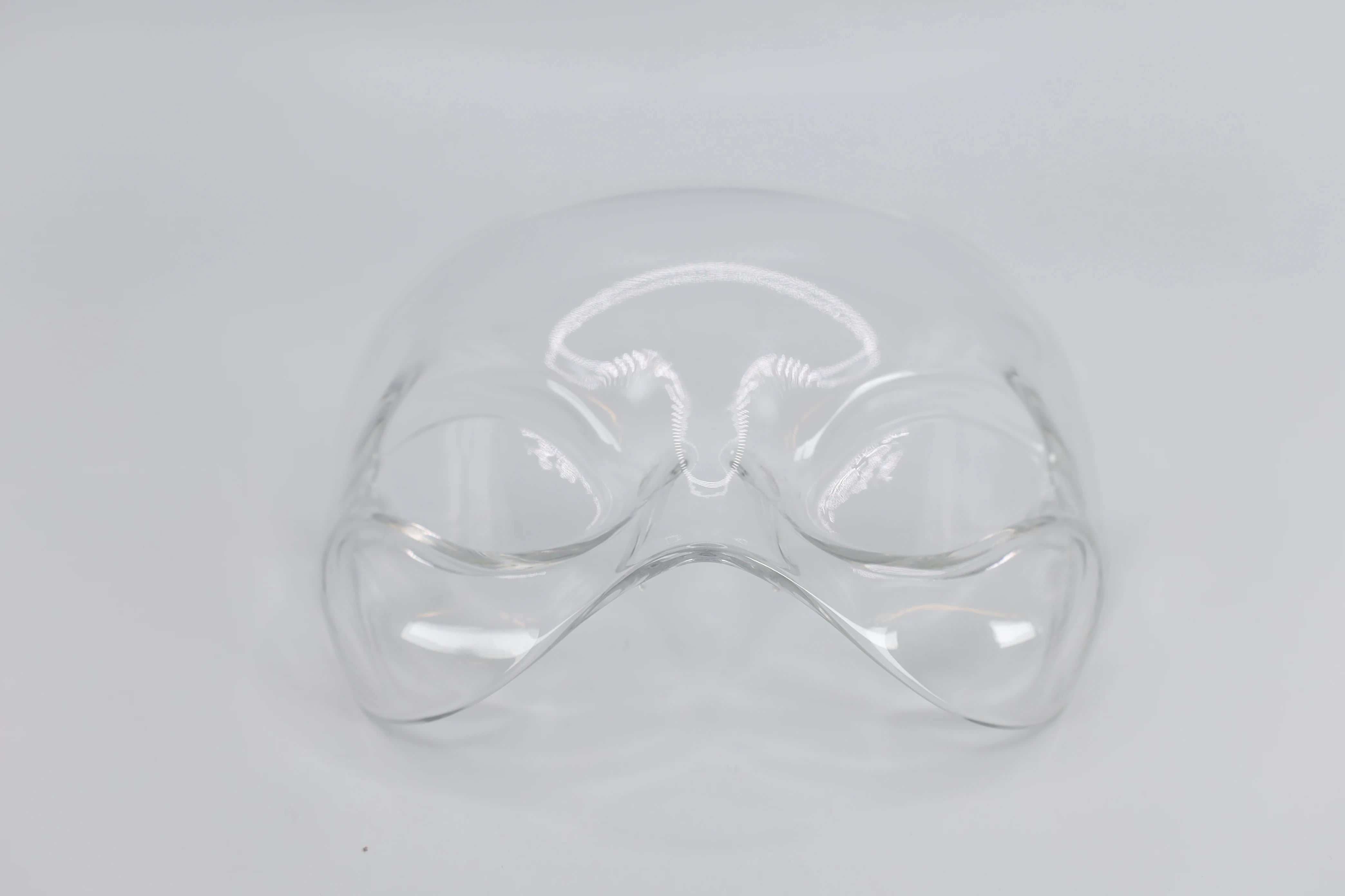 Optical Clear PMMA 3D printed part example 1 — Industrial SLA technology