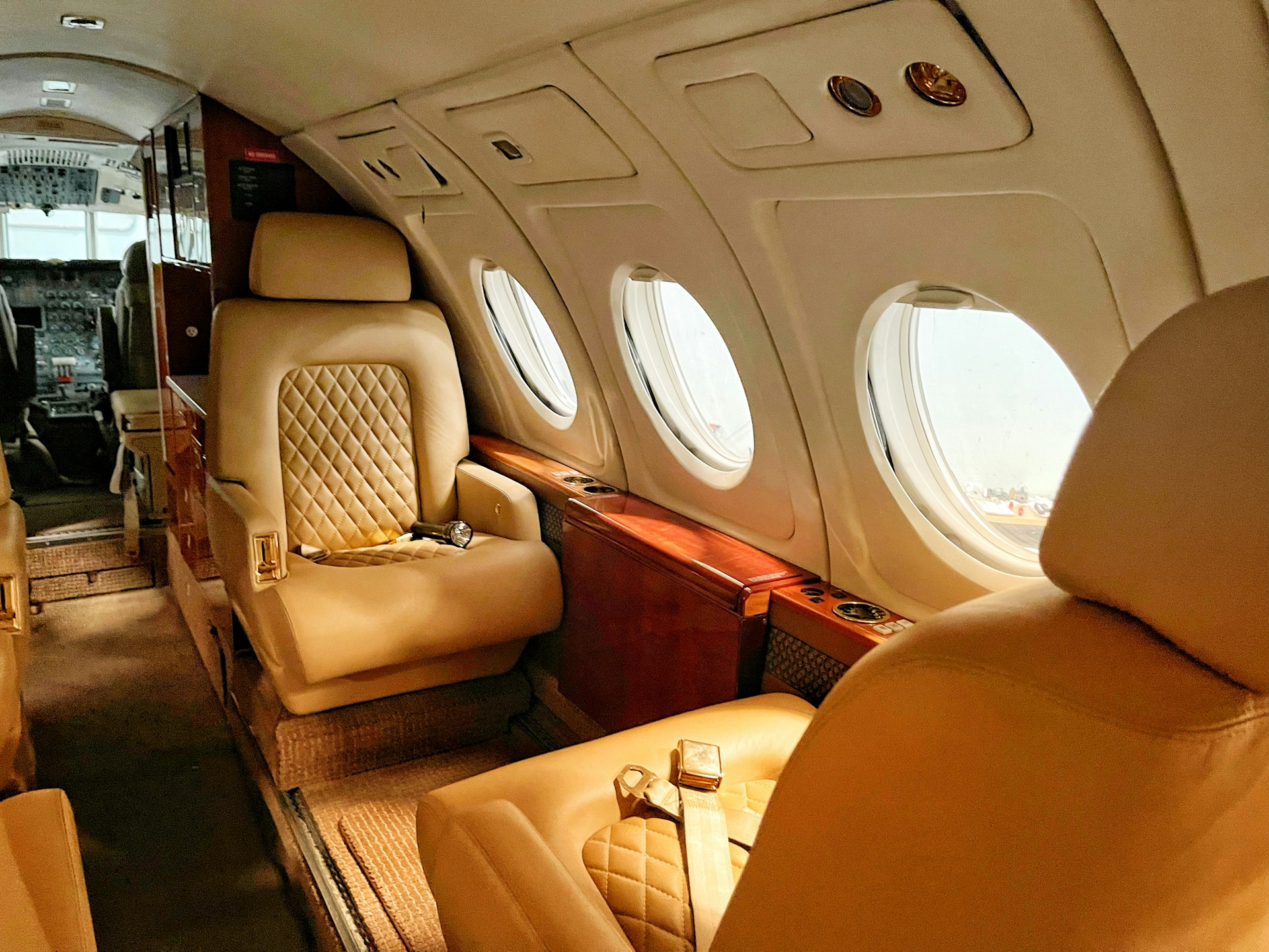 Inside the Daily Routines of Discreet Millionaires