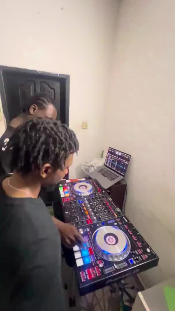 Personal video 1