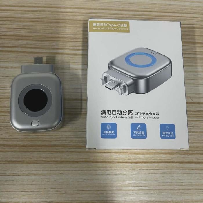 USB-C Auto Eject Charging Adapter 2