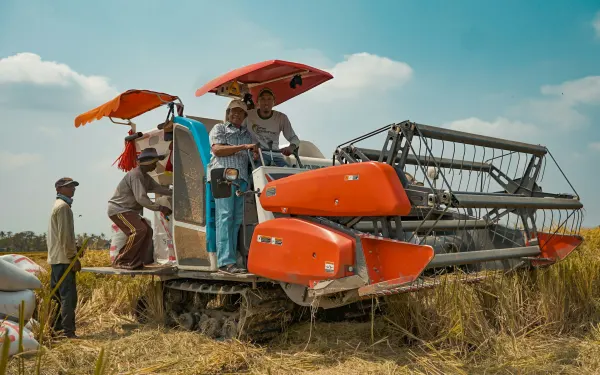 The Future of Farming: How Technology is Transforming Agriculture