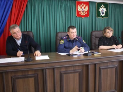 Следком Крыма взял на контроль вопрос обеспечения лекарствами семей с детьми