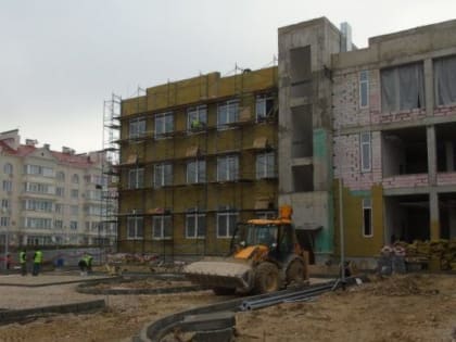 Школу на проспекте Античный в Севастополе обещают сдать в эксплуатацию в 2020 году