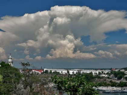 Прогноз погоды на 11 октября: в Севастополе и Крыму днем около +15°С и без осадков