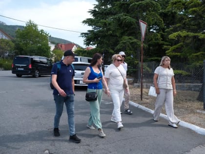 Глава администрации Ялты совершила рабочий выезд в Никиту