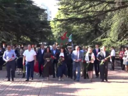 Осенний этап «Вахты памяти» открылся в Симферополе (ВИДЕО)