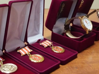 Мобилизованные керчане получили заслуженные награды