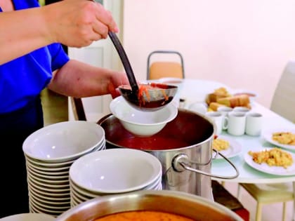 Курсантов Керченского морского университета кормили потенциально опасной едой