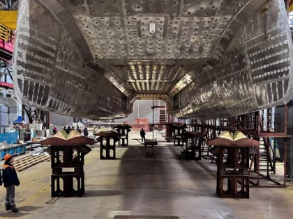 Компания из Санкт-Петербурга строит в Крыму на пробу прогулочные судна