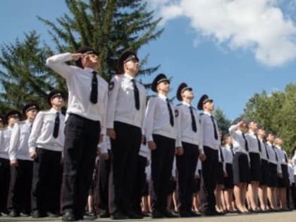 53 курсанта выпустились из Крымского филиала Краснодарского университета МВД