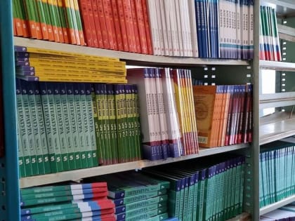 Школы и библиотеки новых регионов получат 2,5 млн книг – Путин